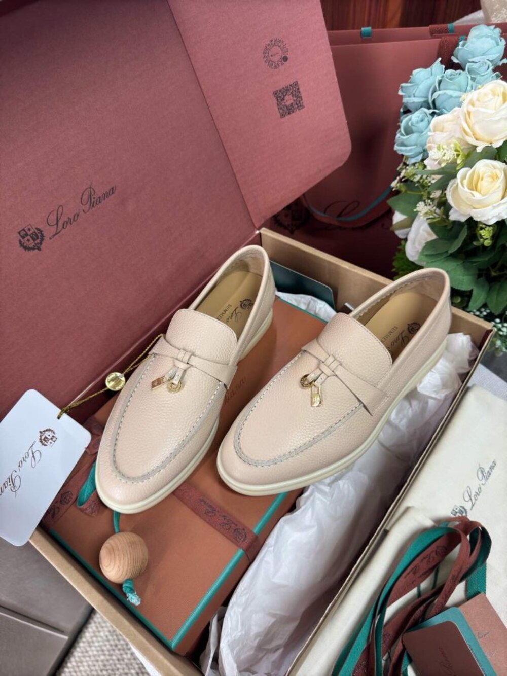 Summer Walk Beige Pebbled Leather Tassel Loafers - Picture 3 of 5